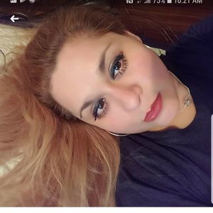 Meet your Posher, Ana